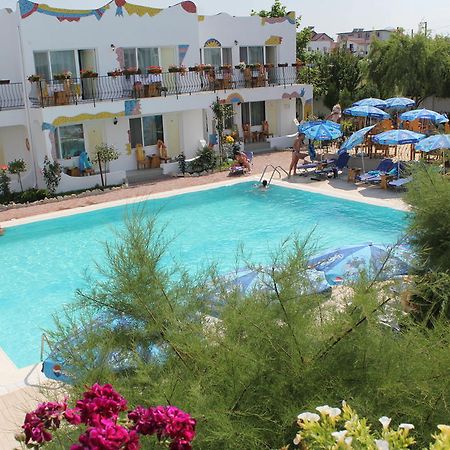 Hotel Laguna فاما فيكي المظهر الخارجي الصورة