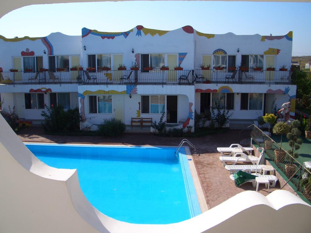 Hotel Laguna فاما فيكي المظهر الخارجي الصورة
